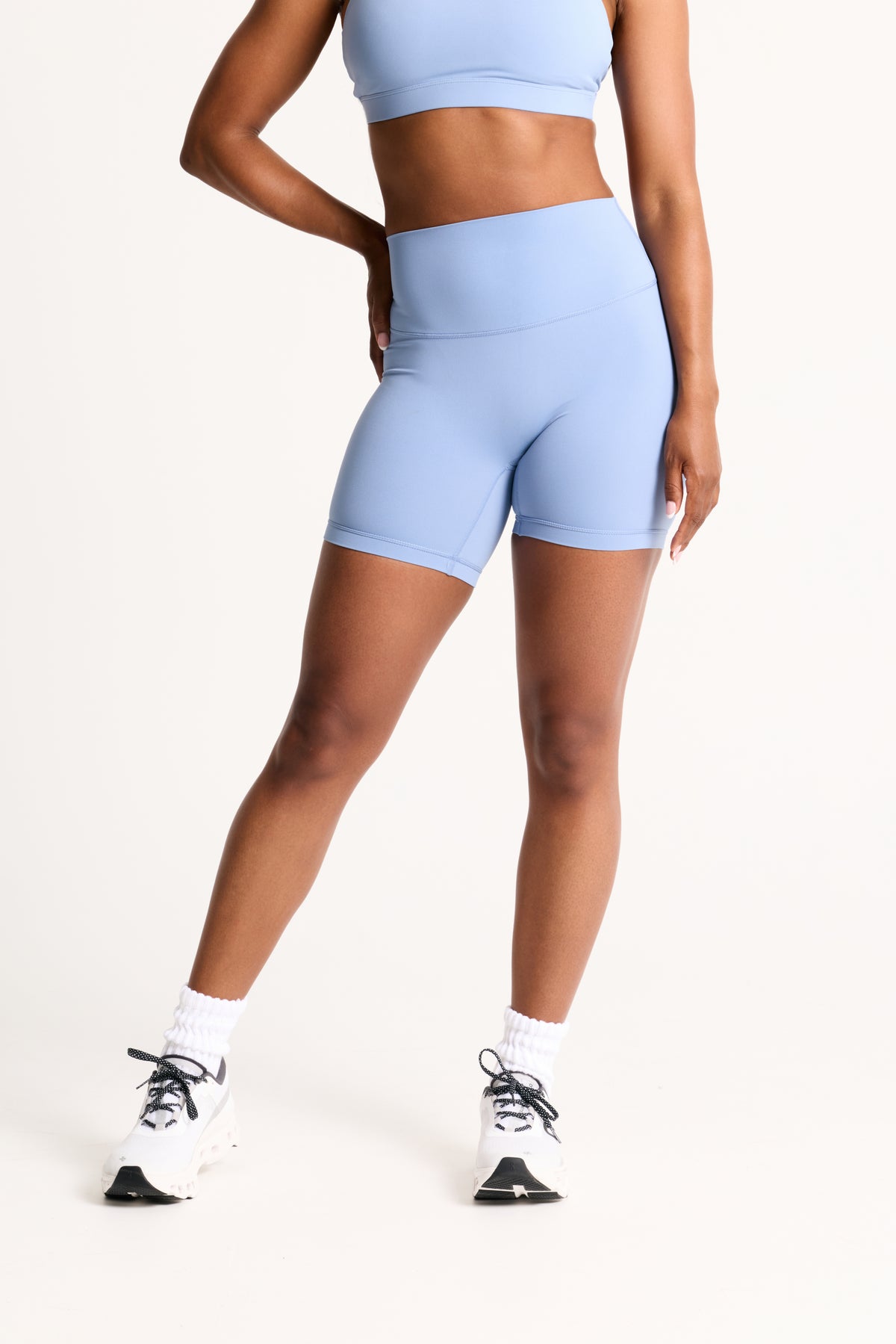 Salavou Flow high waisted yoga shorts